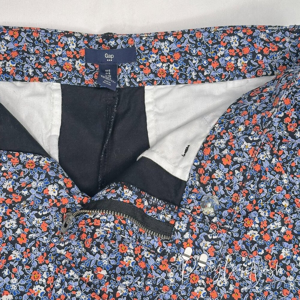 Gap 3" Khaki Shorts Size 6 Ditsy Floral - Picture 10 of 12